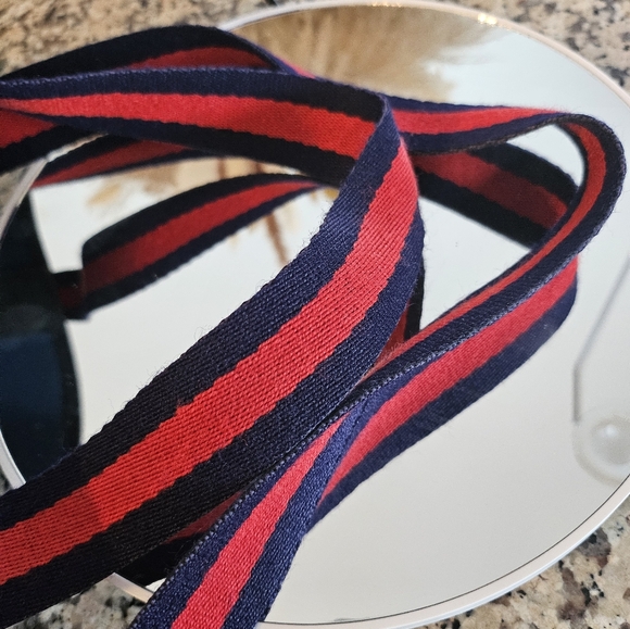 Authentic GUCCI Tote - Picture 8 of 11